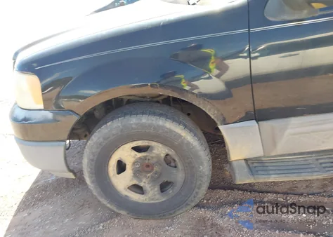 2003 Ford Expedition Xlt z USA, uszkodzony, nr VIN 1FMFU15LX3LB28378